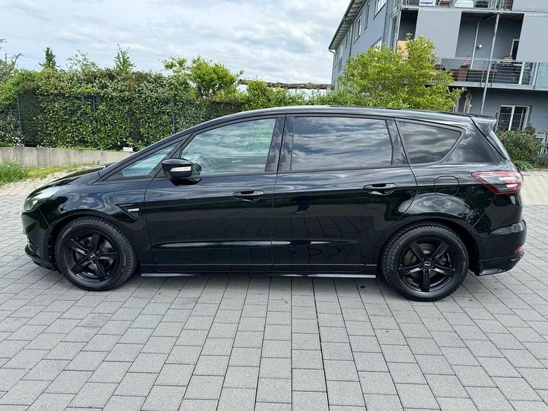 Gebraucht Ford S-MAX ST-Line 150 PS (110 kW) 2018 Schwarz Van / Kleinbus