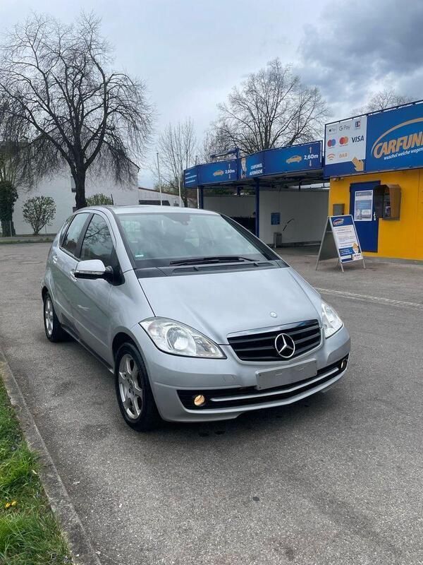 Silber Gebraucht 2008 Mercedes A180 Kleinwagen | 1.999 € (Superpreis) - Bild 1/4