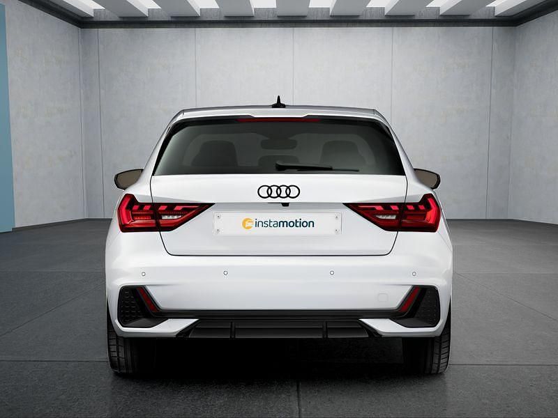 Neu Audi A1 150 PS (110 kW) 2025 Weiß SUV