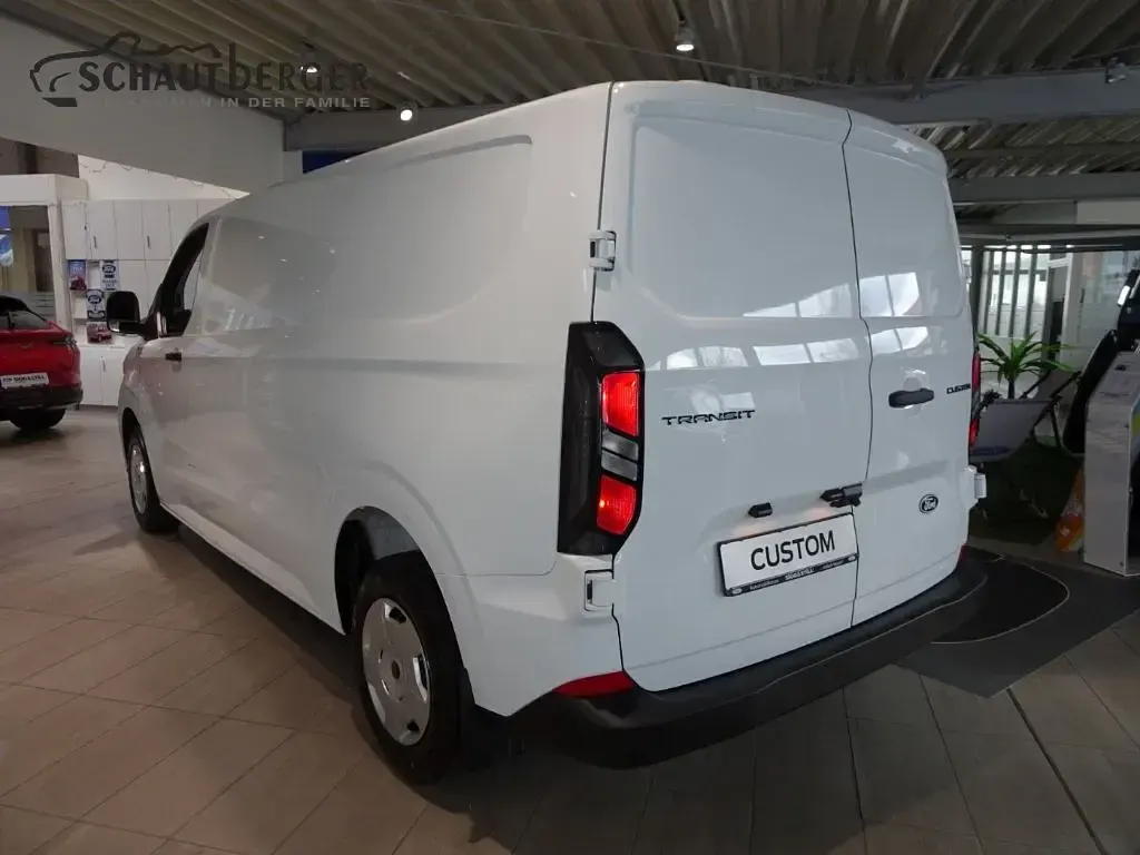 Neu Ford Transit Custom Trend 232 PS (170 kW) 2026 Weiss Van / Kleinbus