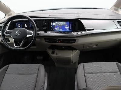 Gebraucht VW Multivan Life 150 PS (110 kW) 2025 Indiumgrau Van