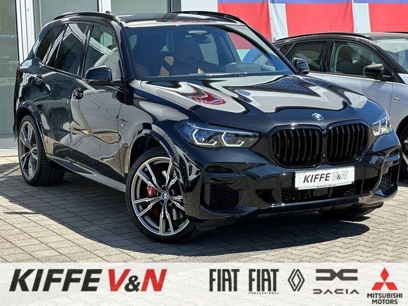 Schwarz Gebraucht 2022 BMW X5 M50 Performance SUV | 65.950 € (Guter Preis) - Bild 1/4
