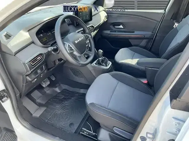 Nowe Dacia Jogger Extreme 141 KM (103 kW) 2025 Biały Minivan