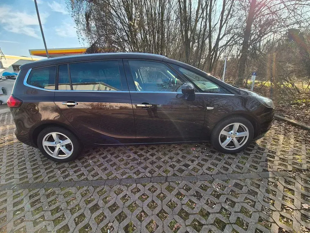 Gebraucht Opel Zafira Tourer Edition 165 PS (121 kW) 2012 Violet Van / Kleinbus