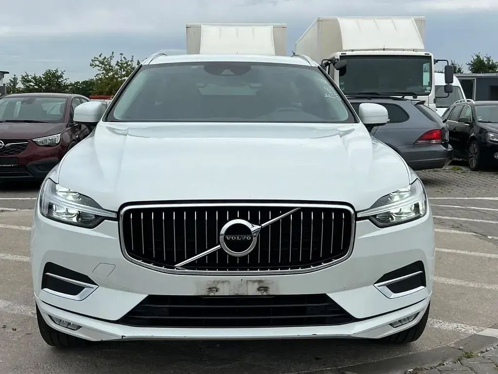 Gebraucht Volvo XC60 Inscription 197 PS (144 kW) 2020 Weiß SUV