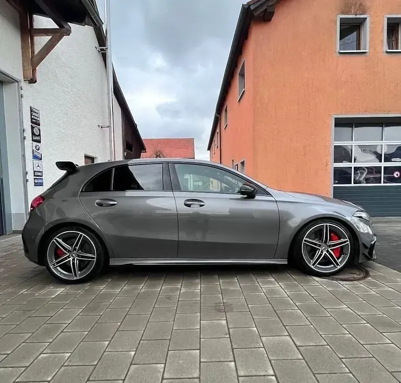 Gebraucht Mercedes A45 AMG AMG 421 PS (309 kW) 2021 Grau Limousine