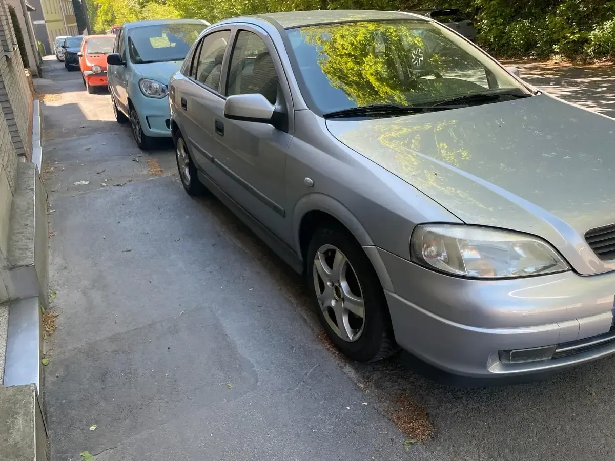Second-hand Opel Astra 2001 Gri Berlinǎ