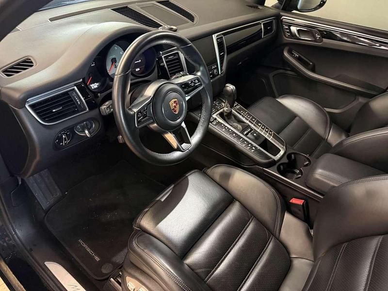 Second-hand Porsche Macan S 340 CP (250 kW) 2017 Negru SUV