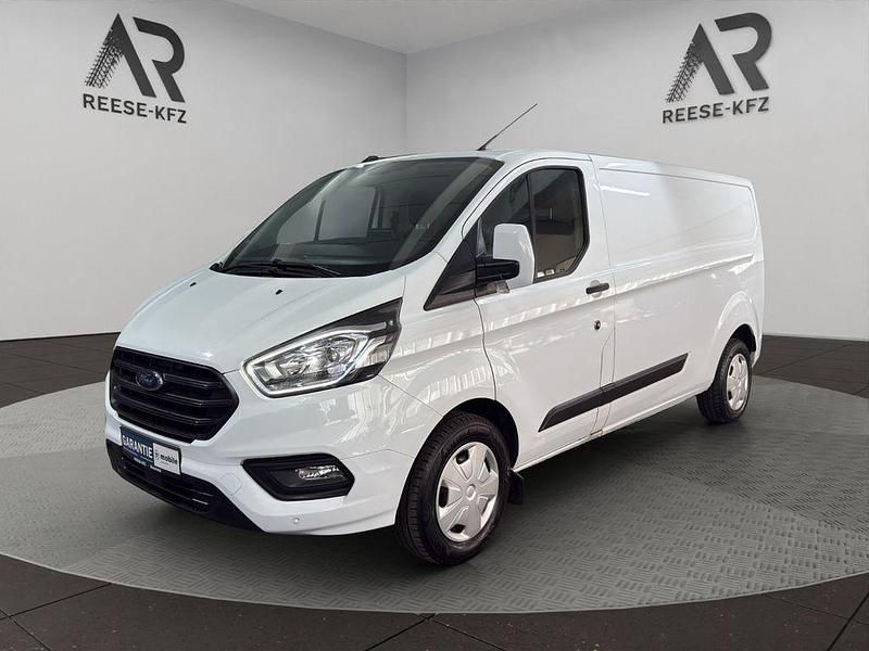 Weiß Gebraucht 2023 Ford Transit Custom Trend Van / Kleinbus | 18.790 € - Bild 1/4