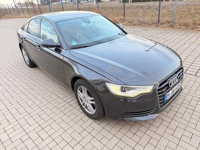 Gebraucht Audi A6 205 PS (150 kW) 2011 Grau Limousine