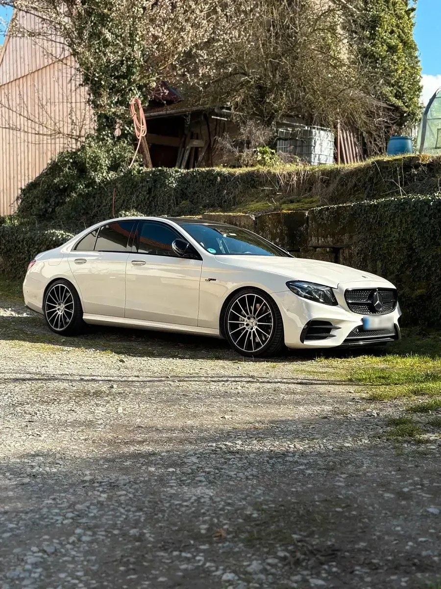 Gebraucht Mercedes E53 AMG AMG 435 PS (319 kW) 2018 Weiß Limousine