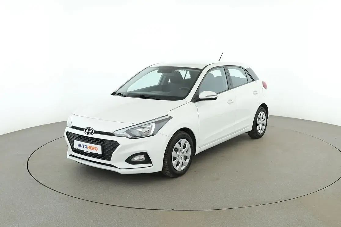 Gebraucht Hyundai i20 Select 84 PS (61 kW) 2019 Kleinwagen
