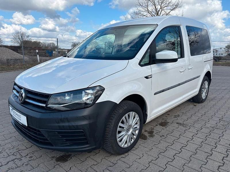 Gebraucht VW Caddy Trendline 102 PS (75 kW) 2017 Weiß Van / Kleinbus