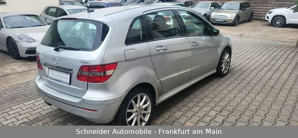 Gebraucht Mercedes B200 193 PS (141 kW) 2006 Polarsilber (metallic) Van / Kleinbus