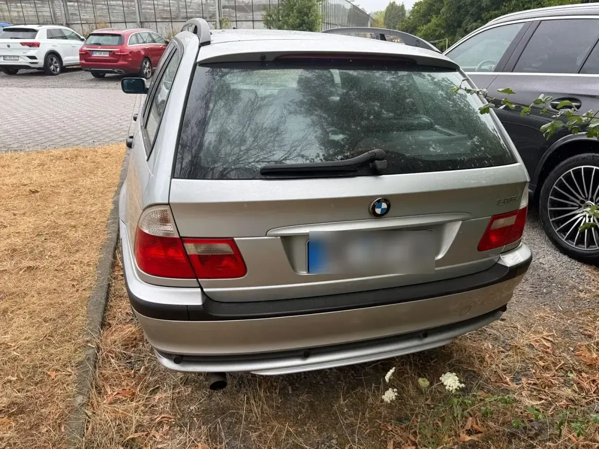 Gebraucht BMW 316 116 PS (85 kW) 2005 Silber Kombi