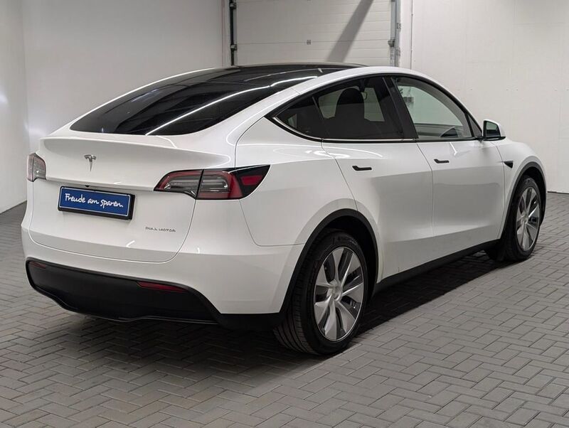 Gebraucht Tesla Model Y Long Range AWD 378 kW (514 PS) 2022 Weiß (pearlweissmet.) SUV