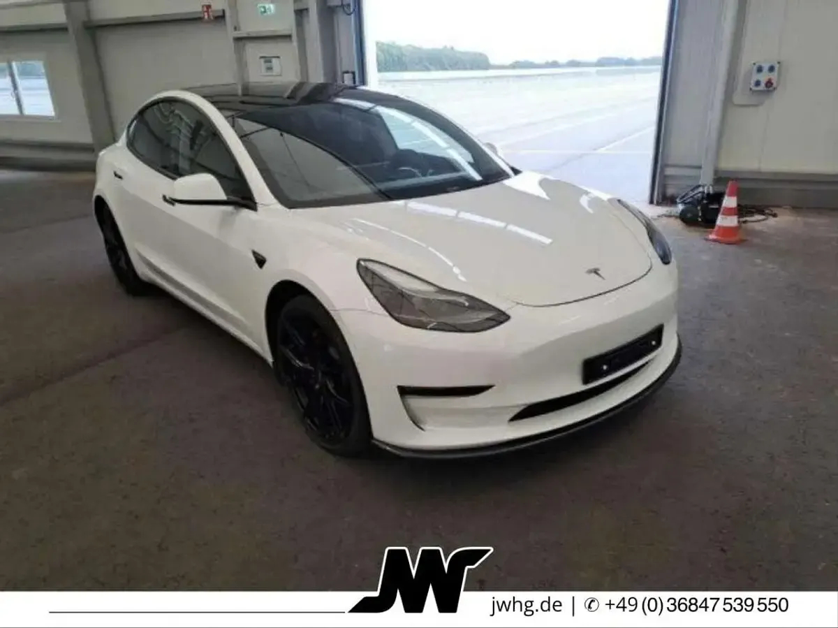 Gebraucht Tesla Model 3 Performance 461 kW (627 PS) 2022 Pearl white Limousine