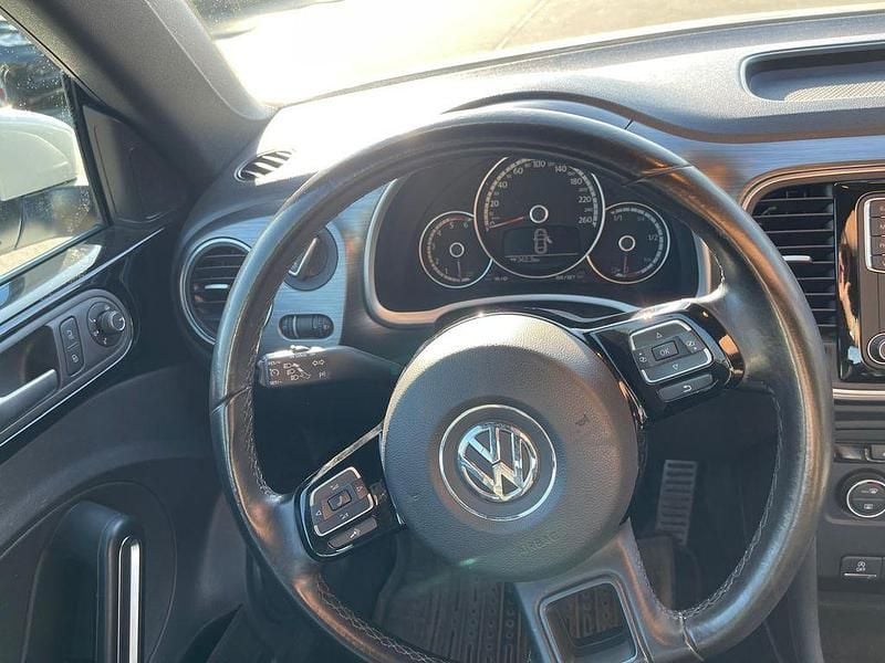 Gebraucht VW Beetle Cabriolet Allstar 150 PS (110 kW) 2016 Weiß Cabrio