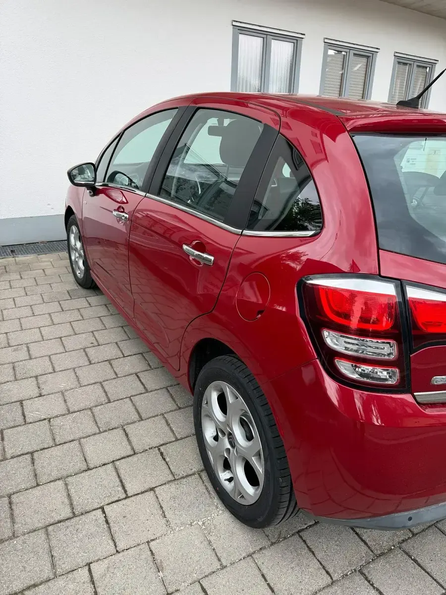 Gebraucht Citroën C3 95 PS (69 kW) 2014 Rot Limousine