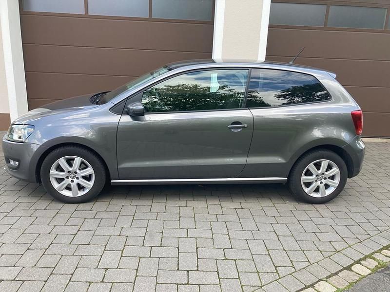 Gebraucht VW Polo Highline 105 PS (77 kW) 2010 Grau Kleinwagen