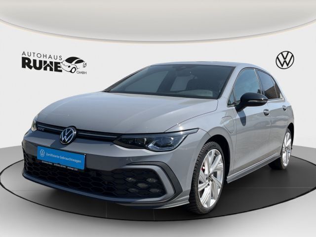 Gebraucht VW Golf VIII GTE 245 PS (180 kW) 2022 Mondsteingrau Limousine