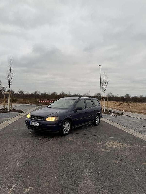 Gebraucht Opel Astra Edition 75 PS (55 kW) 2002 Kombi