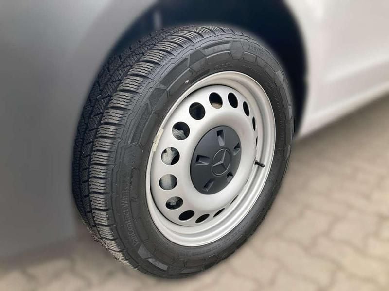 Gebraucht Mercedes e-Vito 85 kW (116 PS) 2024 Weiß Van / Kleinbus