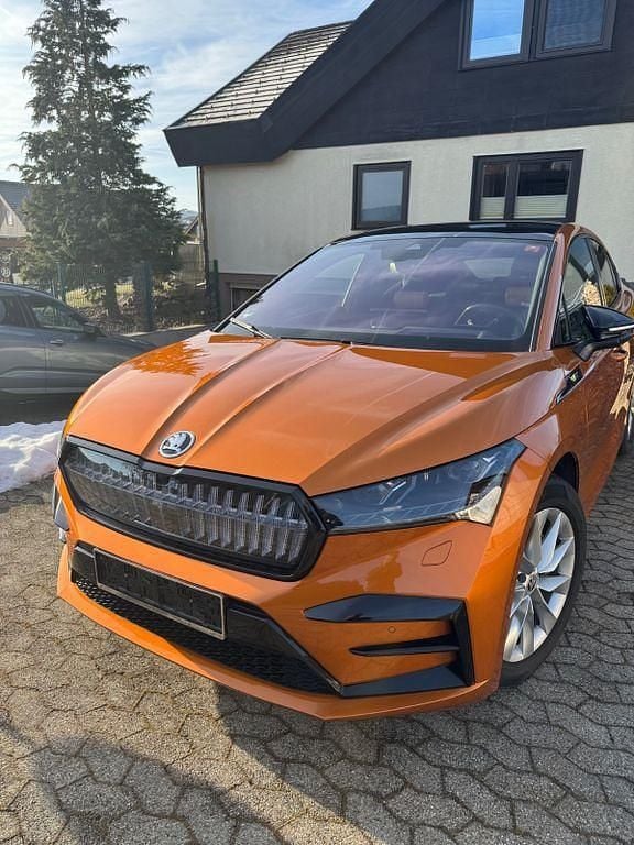 Orange Gebraucht 2022 Skoda Enyaq iV RS SUV | 35.300 € (Fairer Preis) - Bild 1/4