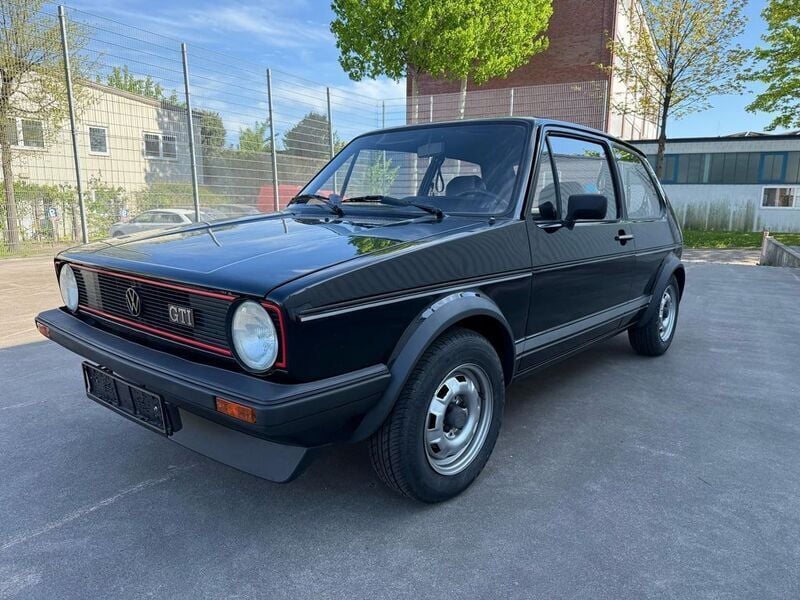 Schwarz Gebraucht 1980 VW Golf I Kleinwagen | 21.900 € - Bild 1/4