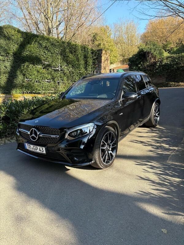 Schwarz Gebraucht 2018 Mercedes GLC43 AMG AMG SUV | 33.500 € (Guter Preis) - Bild 1/4