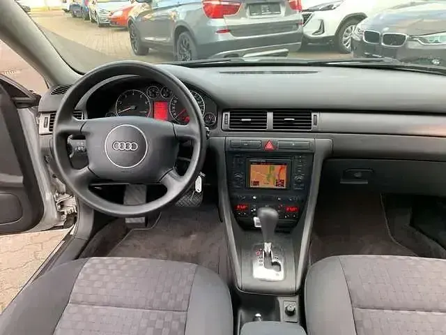 Gebraucht Audi A6 170 PS (125 kW) 2001 Silber Limousine
