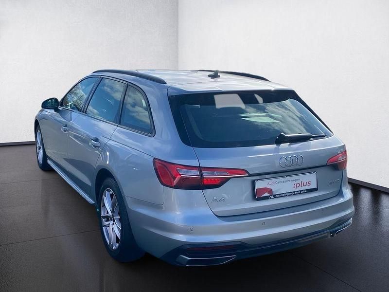 Gebraucht Audi A4 Ambiente 163 PS (119 kW) 2021 Florettsilber metallic Kombi