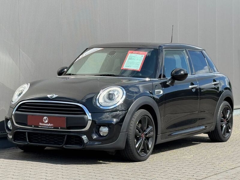 Schwarz Gebraucht 2017 Mini Cooper D Kleinwagen | 13.990 € - Bild 1/4