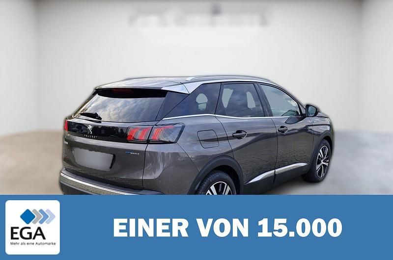 Grau metallic Gebraucht 2021 Peugeot 3008 GT | 27.150 € (Fairer Preis) - Bild 1/4