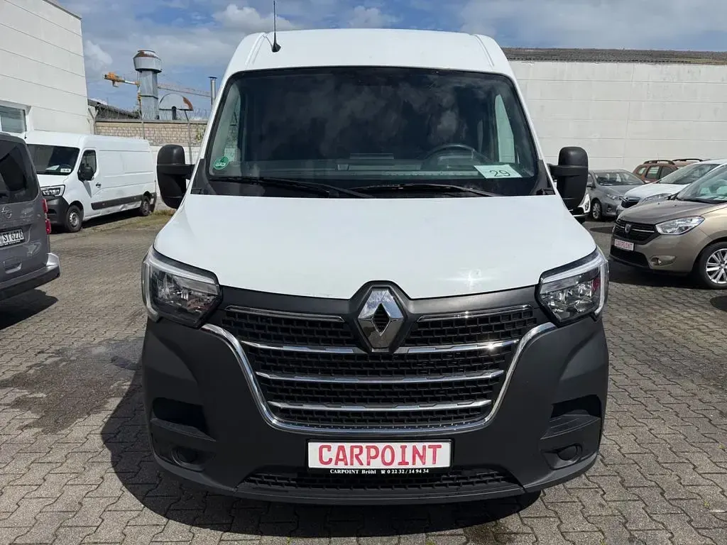 Gebraucht Renault Master 150 PS (110 kW) 2022 Weiß Van / Kleinbus