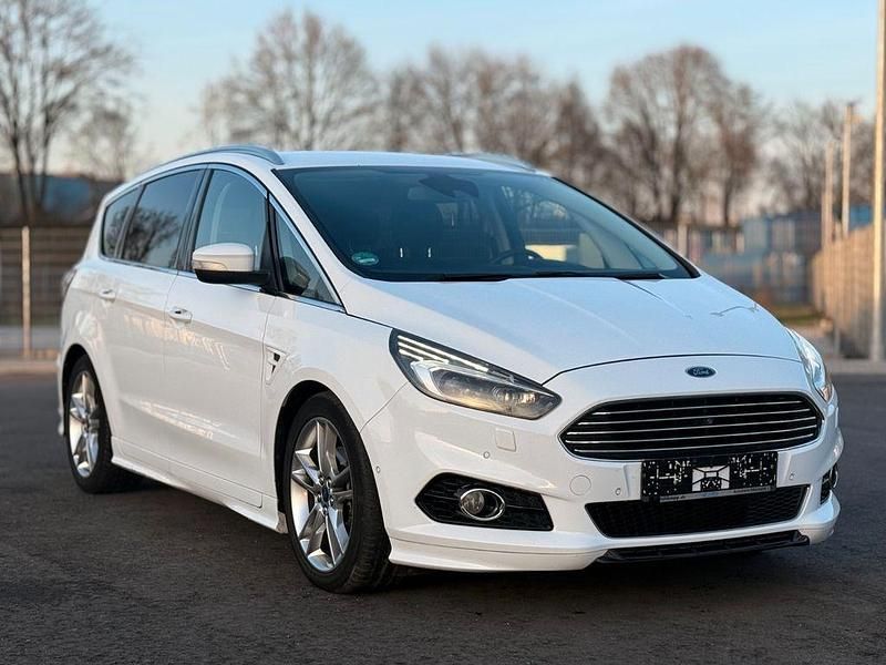 Gebraucht Ford S-MAX ST-Line 179 PS (131 kW) 2016 Weiß Van / Kleinbus