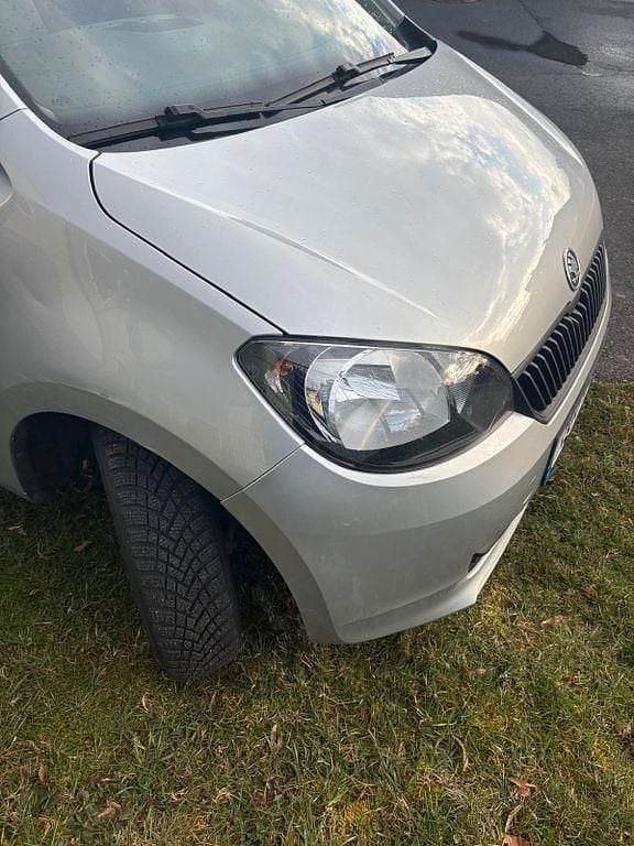 Gebraucht Skoda Citigo Ambition 60 PS (44 kW) 2014 Silber Kleinwagen