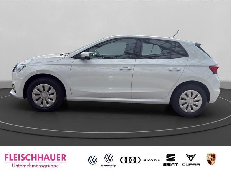 Gebraucht Skoda Fabia Essence 80 PS (58 kW) 2026 Moonweiss metallic Kleinwagen