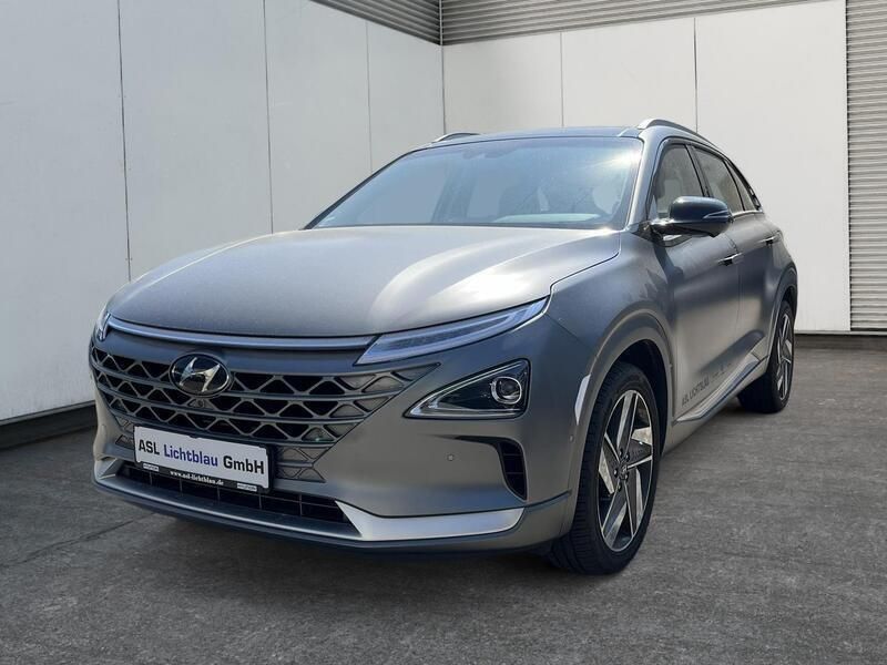 Titanium grey /grau Gebraucht 2022 Hyundai Nexo Basis SUV | 27.950 € (Teuer) - Bild 1/4