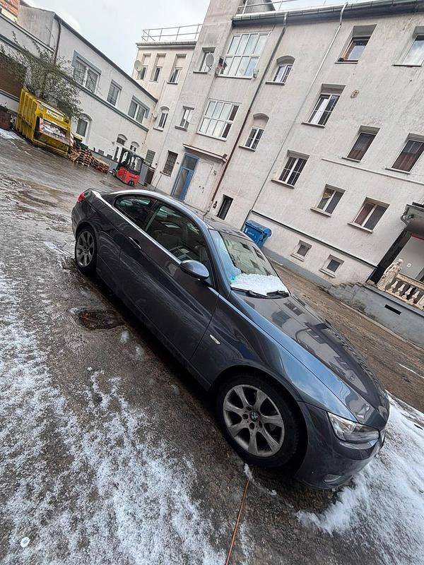 Gebraucht BMW 320 170 PS (125 kW) 2007 Coupé