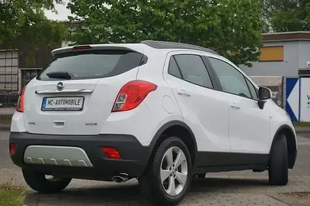 Gebraucht Opel Mokka X Edition 136 PS (100 kW) 2016 Schneeweiss/olympic/summit whi SUV