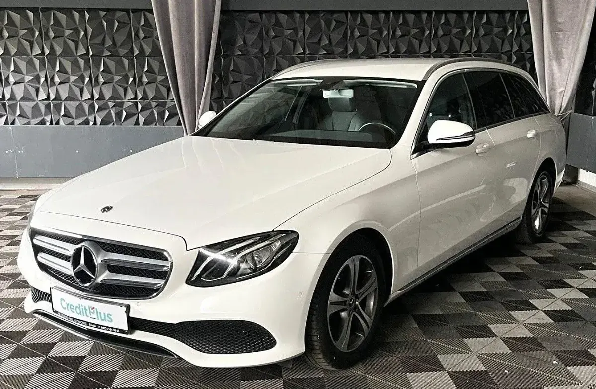 Gebraucht Mercedes E200 184 PS (135 kW) 2018 Weiß Kombi