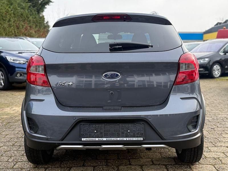 Gebraucht Ford Ka Plus Active 86 PS (63 kW) 2019 Grau Kleinwagen