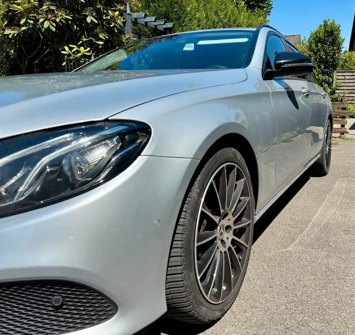 Gebraucht Mercedes E220 194 PS (142 kW) 2019 Grau Kombi