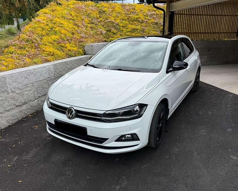 Weiß Gebraucht 2019 VW Polo Highline Limousine | 14.690 € (Fairer Preis) - Bild 1/4
