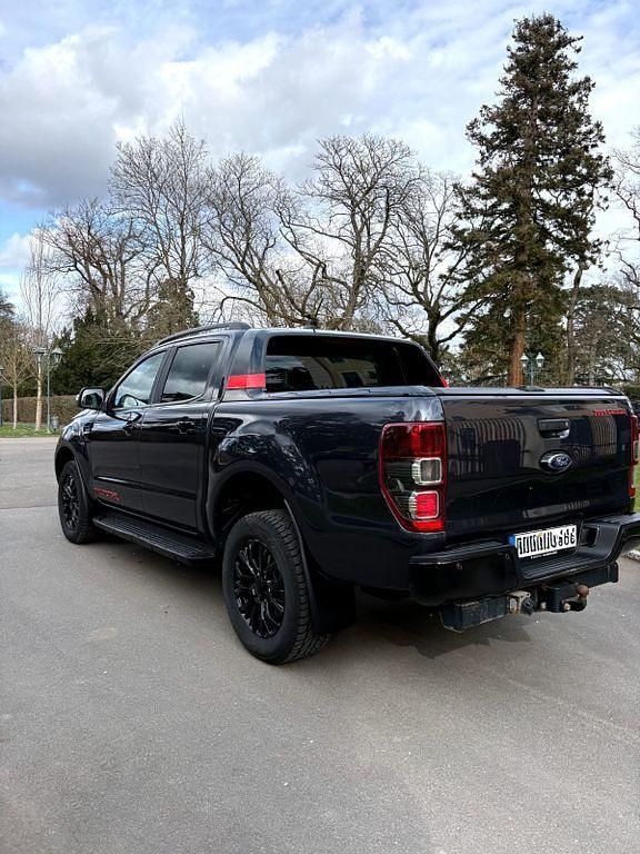 Gebraucht Ford Ranger 212 PS (155 kW) 2021 Grau Pickup