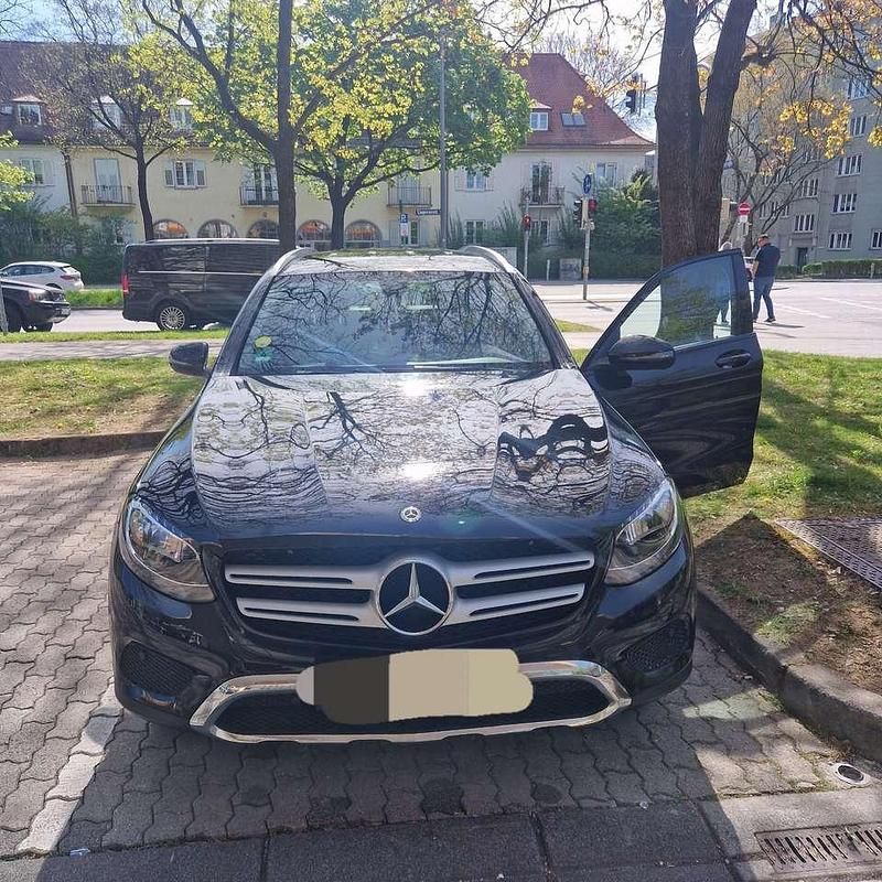 Gebraucht 2017 Mercedes GLC220 SUV | 22.700 € (Fairer Preis) - Bild 1/4