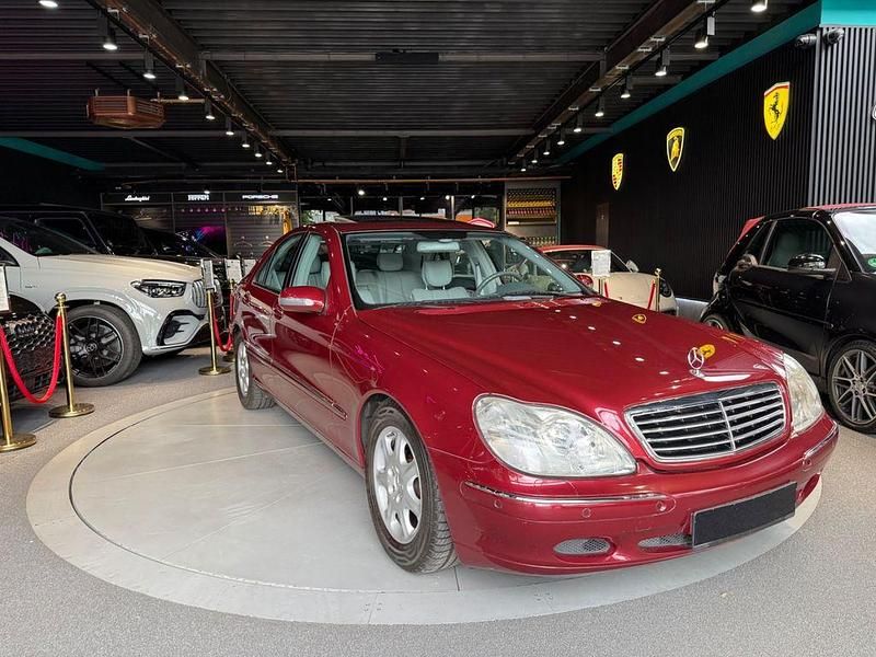 Gebraucht Mercedes S320 224 PS (164 kW) 1999 Rot Limousine
