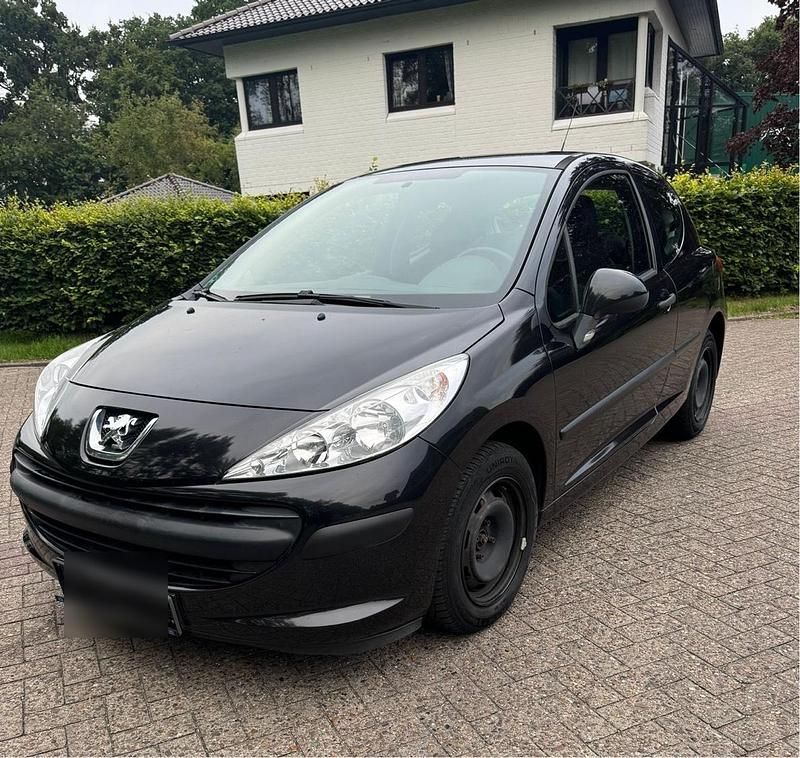 Schwarz Gebraucht 2009 Peugeot 207 Kleinwagen | 1.500 € (Guter Preis) - Bild 1/4