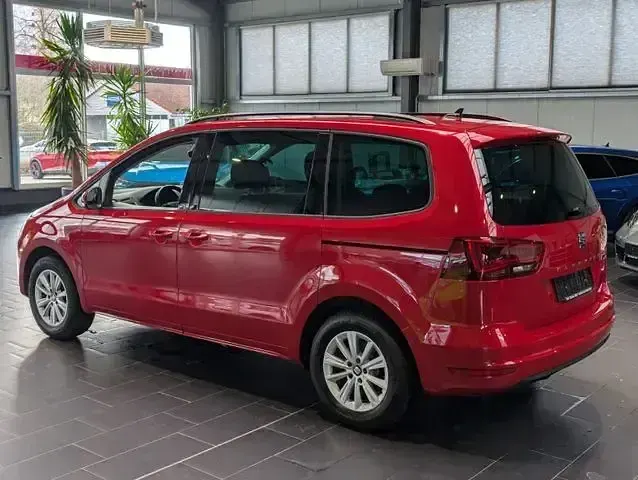 Gebraucht Seat Alhambra Style 150 PS (110 kW) 2022 Rot Van / Kleinbus